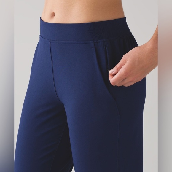 Lululemon Get Ready Jogger (Swift) - Picture 3 of 13